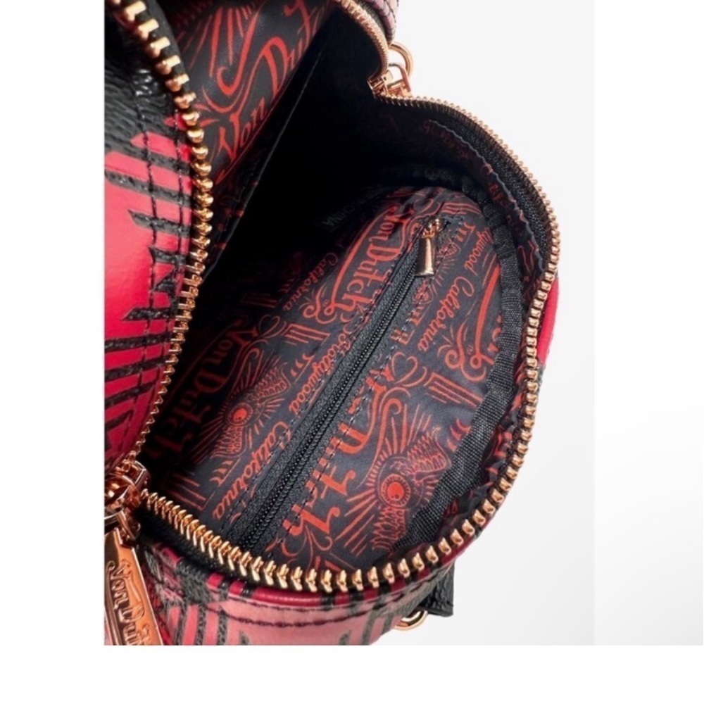 VON DUTCH NWT BLACK AND RED plaid bowling bag FULL INCLUSION - Picture 8 of 11